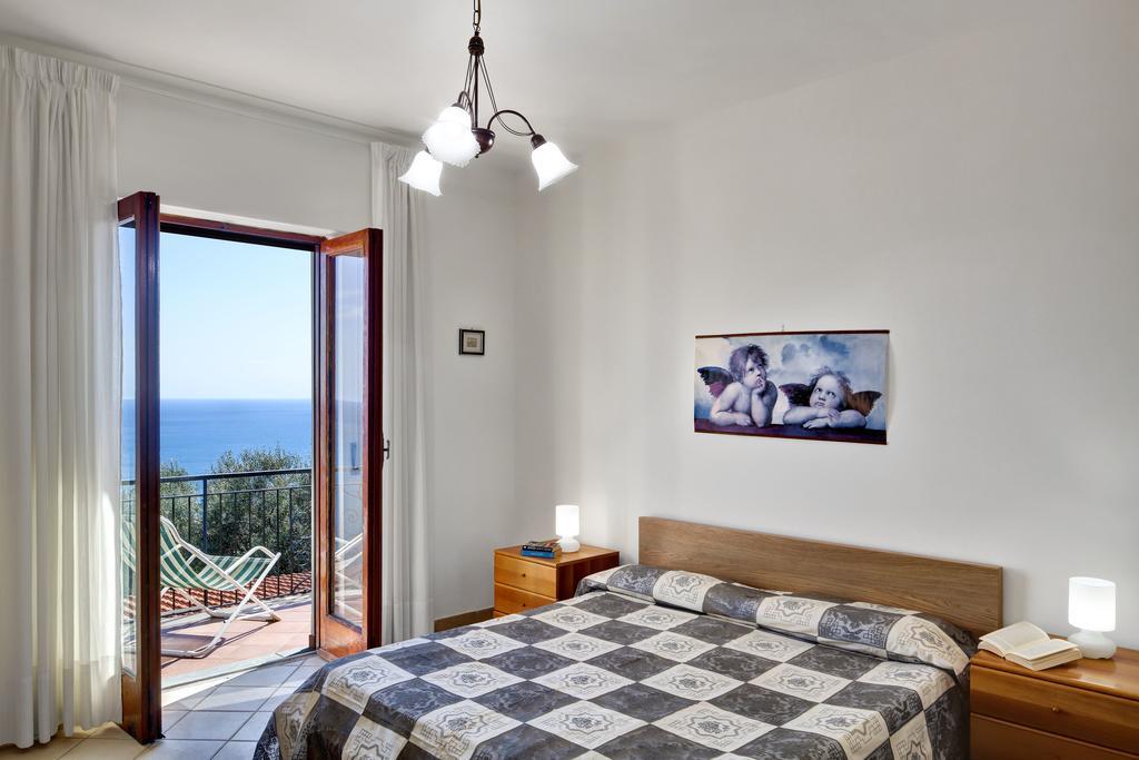 شقة Matisse Nerano By Gocce Marina del Cantone الغرفة الصورة